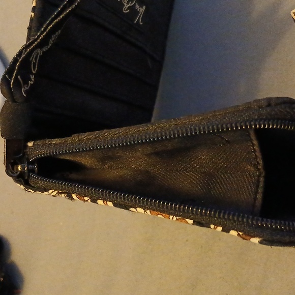 Vera Bradley wallet Black - Picture 8 of 9